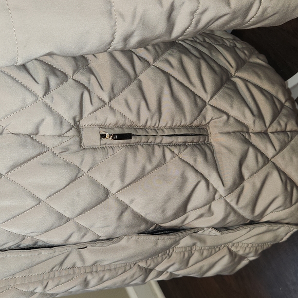 CROFT & BARROW WOMENS QUILTED JACKET SIZE L TAUPE COLOR - Picture 5 of 14